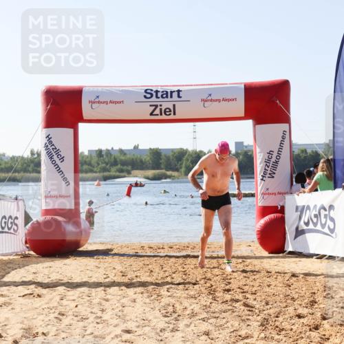 01.09.2024 - 17. Tribühne Triathlon Luisa Fischer http://msf.ph/oto/6926778 01.09.2024 11:00:01 Schwimmen 443 meine-sportfotos.de