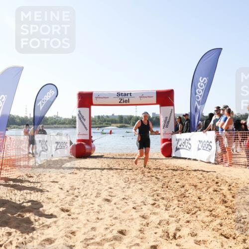 01.09.2024 - 17. Tribühne Triathlon Luisa Fischer http://msf.ph/oto/6926957 01.09.2024 11:01:23 Schwimmen 322, 350, 403 meine-sportfotos.de