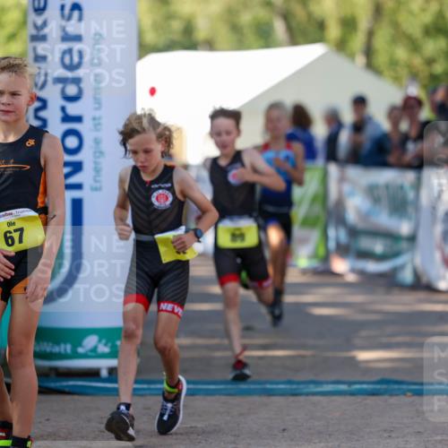 01.09.2024 - 17. Tribühne Triathlon Michael Strokosch http://msf.ph/oto/6930834 01.09.2024 09:47:41 Ziel 67, 89, 90, 106, 119 meine-sportfotos.de