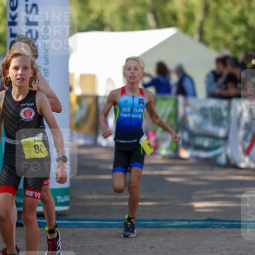 01.09.2024 - 17. Tribühne Triathlon Michael Strokosch http://msf.ph/oto/6930841 01.09.2024 09:47:42 Ziel 67, 71, 89, 90, 106, 119 meine-sportfotos.de