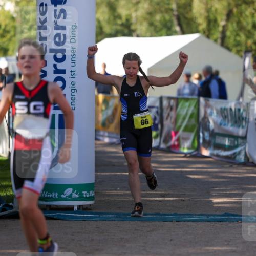 01.09.2024 - 17. Tribühne Triathlon Michael Strokosch http://msf.ph/oto/6930882 01.09.2024 09:47:51 Ziel 66, 71, 131 meine-sportfotos.de
