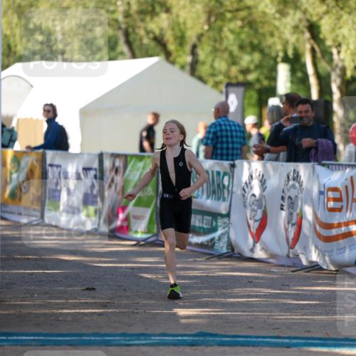 01.09.2024 - 17. Tribühne Triathlon Michael Strokosch http://msf.ph/oto/6930982 01.09.2024 09:49:28 Ziel 62, 65, 68 meine-sportfotos.de