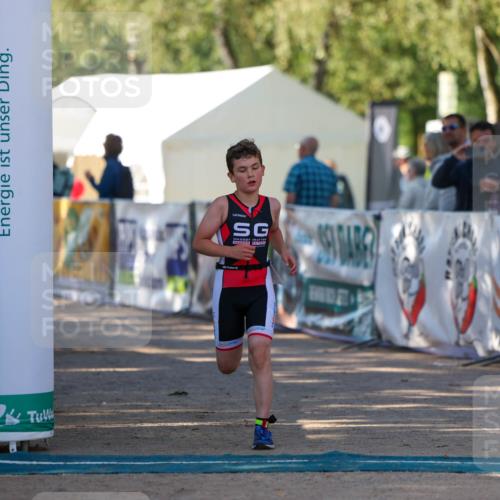 01.09.2024 - 17. Tribühne Triathlon Michael Strokosch http://msf.ph/oto/6930997 01.09.2024 09:49:32 Ziel 62, 68, 86 meine-sportfotos.de