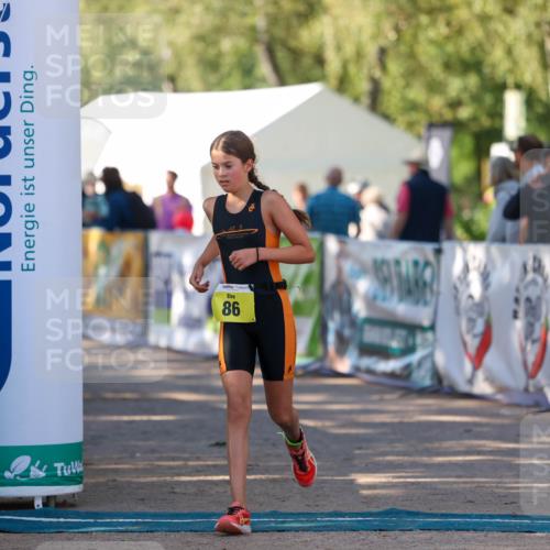 01.09.2024 - 17. Tribühne Triathlon Michael Strokosch http://msf.ph/oto/6931015 01.09.2024 09:49:36 Ziel 58, 62, 86 meine-sportfotos.de