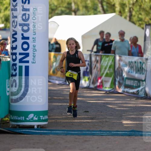 01.09.2024 - 17. Tribühne Triathlon Michael Strokosch http://msf.ph/oto/6931077 01.09.2024 09:49:58 Ziel 83, 99 meine-sportfotos.de