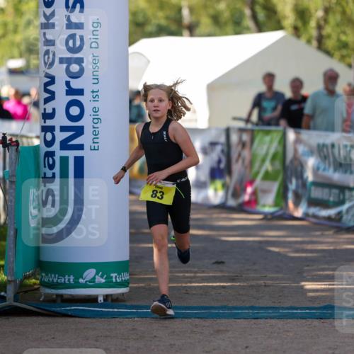 01.09.2024 - 17. Tribühne Triathlon Michael Strokosch http://msf.ph/oto/6931081 01.09.2024 09:49:59 Ziel 83, 92, 99 meine-sportfotos.de
