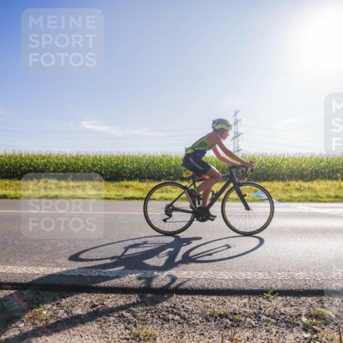 01.09.2024 - 17. Tribühne Triathlon H.Heesch http://msf.ph/oto/6935654 01.09.2024 09:40:39 Radfahren 79, 136 meine-sportfotos.de