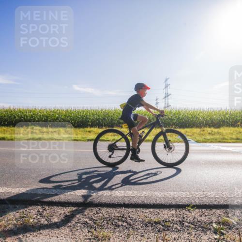 01.09.2024 - 17. Tribühne Triathlon H.Heesch http://msf.ph/oto/6935745 01.09.2024 09:46:21 Radfahren 116 meine-sportfotos.de