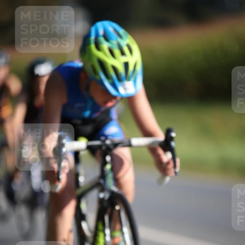 01.09.2024 - 17. Tribühne Triathlon H.Heesch http://msf.ph/oto/6937217 01.09.2024 09:39:01 Radfahren 58, 67, 71, 78, 83, 86, 90, 92, 99, 100, 104, 119, 124, 130, 132 meine-sportfotos.de