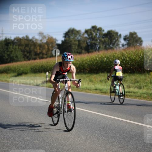 01.09.2024 - 17. Tribühne Triathlon H.Heesch http://msf.ph/oto/6937383 01.09.2024 09:40:18 Radfahren 65, 68, 85, 88 meine-sportfotos.de