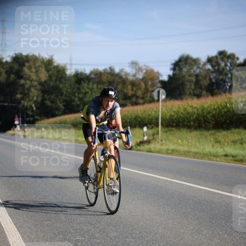 01.09.2024 - 17. Tribühne Triathlon H.Heesch http://msf.ph/oto/6937505 01.09.2024 09:40:30 Radfahren 62, 79, 103, 136 meine-sportfotos.de