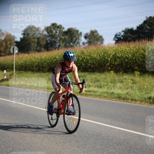 01.09.2024 - 17. Tribühne Triathlon H.Heesch http://msf.ph/oto/6937522 01.09.2024 09:40:31 Radfahren 62, 79, 103, 136 meine-sportfotos.de
