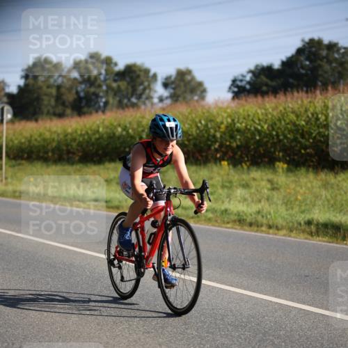 01.09.2024 - 17. Tribühne Triathlon H.Heesch http://msf.ph/oto/6937527 01.09.2024 09:40:31 Radfahren 62, 79, 103, 136 meine-sportfotos.de
