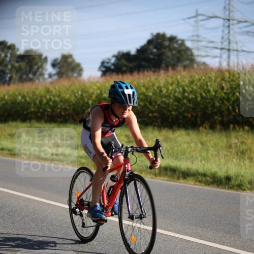 01.09.2024 - 17. Tribühne Triathlon H.Heesch http://msf.ph/oto/6937536 01.09.2024 09:40:31 Radfahren 62, 79, 103, 136 meine-sportfotos.de