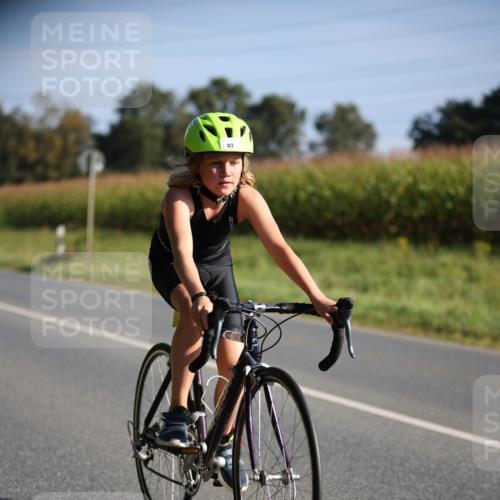 01.09.2024 - 17. Tribühne Triathlon H.Heesch http://msf.ph/oto/6937671 01.09.2024 09:40:49 Radfahren 58, 75, 78, 83, 86, 92, 99, 100, 104, 124 meine-sportfotos.de