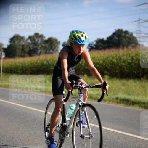01.09.2024 - 17. Tribühne Triathlon H.Heesch http://msf.ph/oto/6937835 01.09.2024 09:41:17 Radfahren 77, 96 meine-sportfotos.de