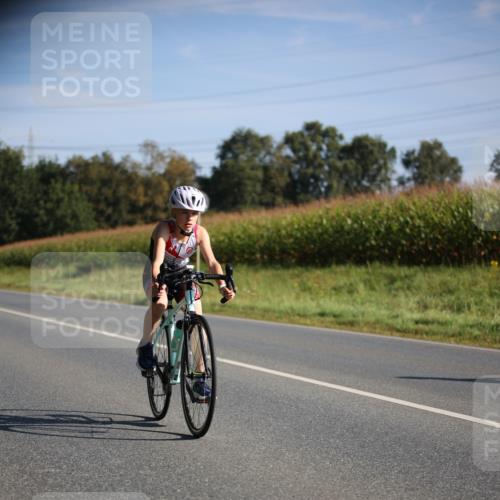 01.09.2024 - 17. Tribühne Triathlon H.Heesch http://msf.ph/oto/6938018 01.09.2024 09:42:07 Radfahren 97, 126, 127 meine-sportfotos.de