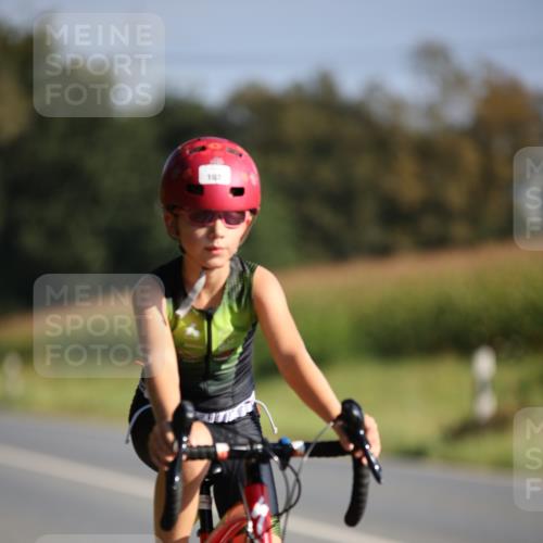 01.09.2024 - 17. Tribühne Triathlon H.Heesch http://msf.ph/oto/6938209 01.09.2024 09:43:49 Radfahren 102 meine-sportfotos.de