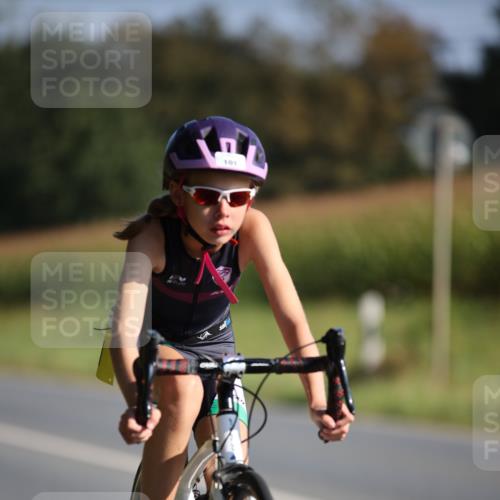 01.09.2024 - 17. Tribühne Triathlon H.Heesch http://msf.ph/oto/6938569 01.09.2024 09:47:03 Radfahren 101 meine-sportfotos.de