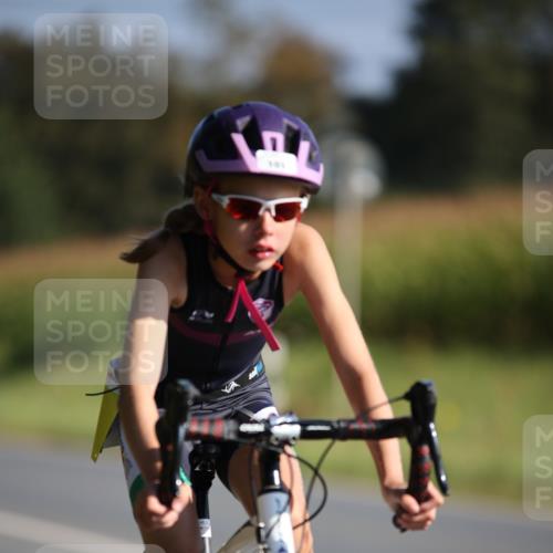 01.09.2024 - 17. Tribühne Triathlon H.Heesch http://msf.ph/oto/6938579 01.09.2024 09:47:03 Radfahren 101 meine-sportfotos.de