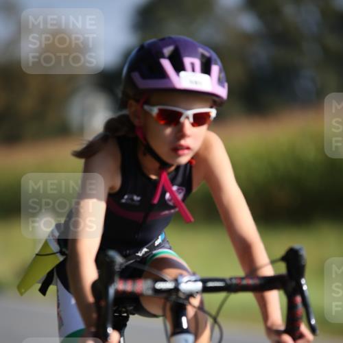 01.09.2024 - 17. Tribühne Triathlon H.Heesch http://msf.ph/oto/6938589 01.09.2024 09:47:03 Radfahren 101 meine-sportfotos.de