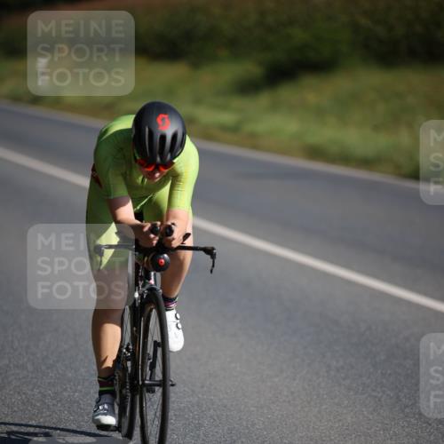 01.09.2024 - 17. Tribühne Triathlon H.Heesch http://msf.ph/oto/6938884 01.09.2024 10:27:28 Radfahren 1069 meine-sportfotos.de