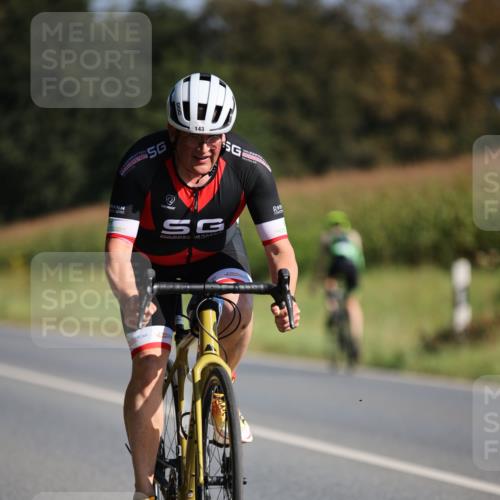 01.09.2024 - 17. Tribühne Triathlon H.Heesch http://msf.ph/oto/6938923 01.09.2024 10:28:28 Radfahren 143 meine-sportfotos.de