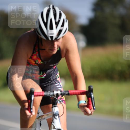 01.09.2024 - 17. Tribühne Triathlon H.Heesch http://msf.ph/oto/6939149 01.09.2024 10:28:55 Radfahren 285, 1065 meine-sportfotos.de