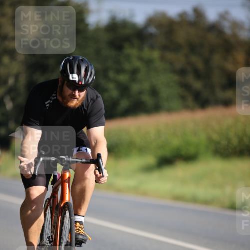 01.09.2024 - 17. Tribühne Triathlon H.Heesch http://msf.ph/oto/6939163 01.09.2024 10:29:33 Radfahren 155, 253, 264 meine-sportfotos.de