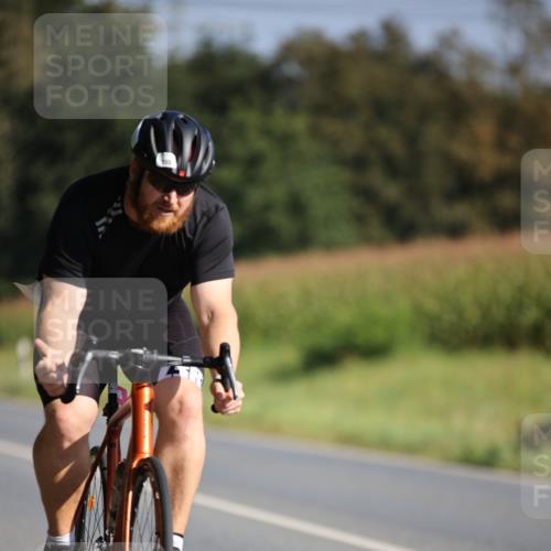 01.09.2024 - 17. Tribühne Triathlon H.Heesch http://msf.ph/oto/6939167 01.09.2024 10:29:33 Radfahren 155, 253, 264 meine-sportfotos.de