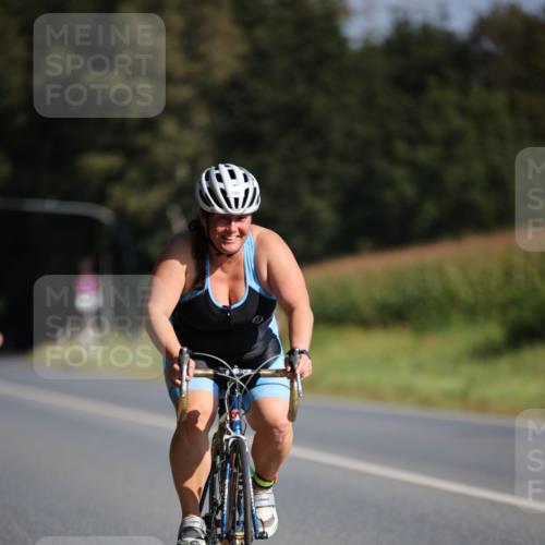 01.09.2024 - 17. Tribühne Triathlon H.Heesch http://msf.ph/oto/6939196 01.09.2024 10:29:55 Radfahren 147, 152, 181, 265, 277, 1070 meine-sportfotos.de