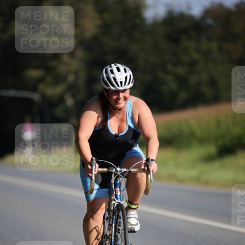 01.09.2024 - 17. Tribühne Triathlon H.Heesch http://msf.ph/oto/6939202 01.09.2024 10:29:55 Radfahren 147, 152, 181, 265, 277, 1070 meine-sportfotos.de