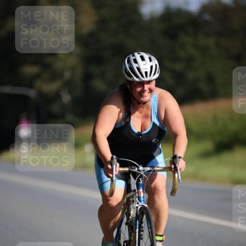 01.09.2024 - 17. Tribühne Triathlon H.Heesch http://msf.ph/oto/6939206 01.09.2024 10:29:55 Radfahren 147, 152, 181, 265, 277, 1070 meine-sportfotos.de