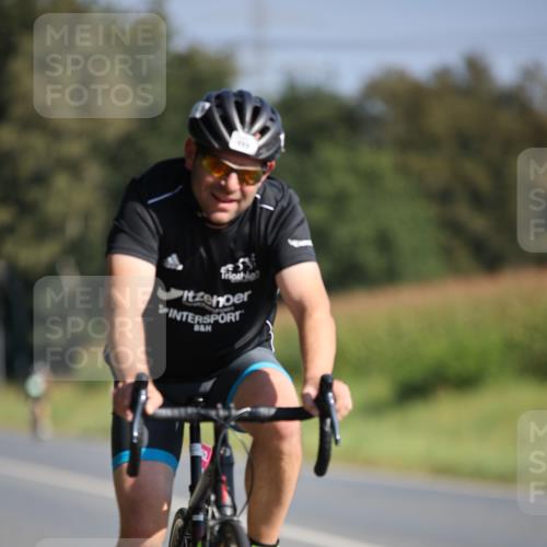 01.09.2024 - 17. Tribühne Triathlon H.Heesch http://msf.ph/oto/6939238 01.09.2024 10:29:58 Radfahren 152, 181, 265, 277, 296, 1070 meine-sportfotos.de