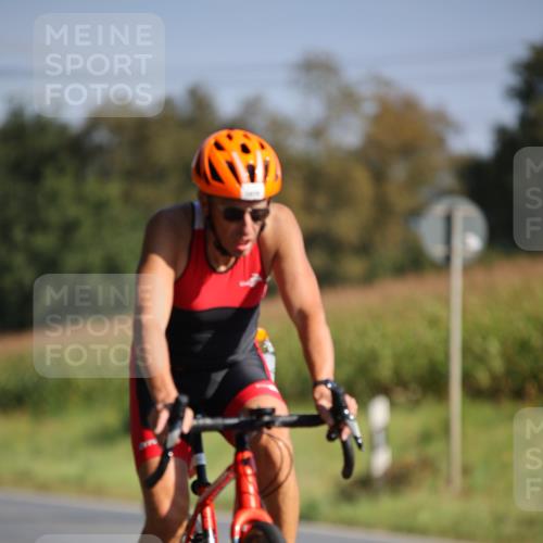 01.09.2024 - 17. Tribühne Triathlon H.Heesch http://msf.ph/oto/6939271 01.09.2024 10:30:05 Radfahren 277, 296, 1070, 1074 meine-sportfotos.de