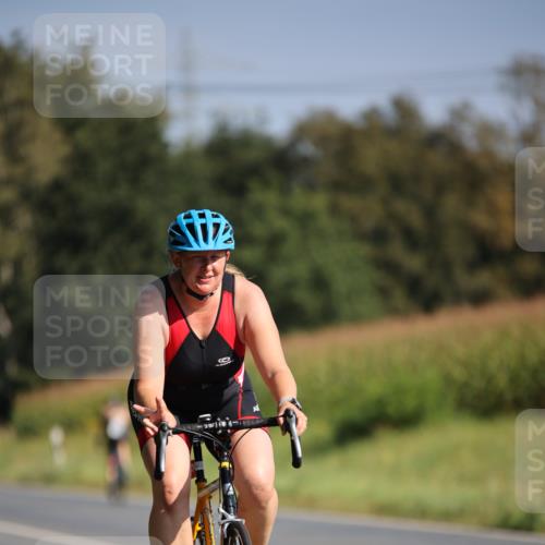 01.09.2024 - 17. Tribühne Triathlon H.Heesch http://msf.ph/oto/6939312 01.09.2024 10:30:14 Radfahren 1074 meine-sportfotos.de