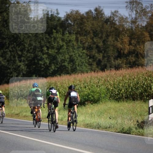 01.09.2024 - 17. Tribühne Triathlon H.Heesch http://msf.ph/oto/6939348 01.09.2024 10:30:44 Radfahren 150, 186, 200, 220, 247, 267, 292 meine-sportfotos.de