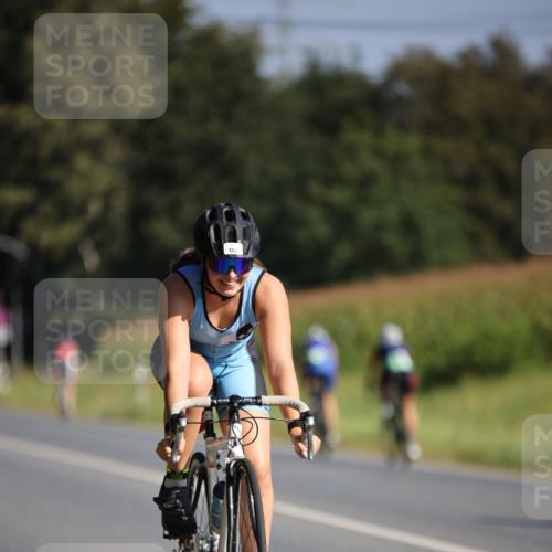 01.09.2024 - 17. Tribühne Triathlon H.Heesch http://msf.ph/oto/6939501 01.09.2024 10:31:33 Radfahren 162, 198, 210, 289, 303 meine-sportfotos.de