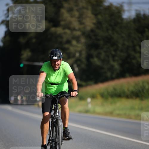 01.09.2024 - 17. Tribühne Triathlon H.Heesch http://msf.ph/oto/6939619 01.09.2024 10:32:13 Radfahren 167, 221, 228 meine-sportfotos.de