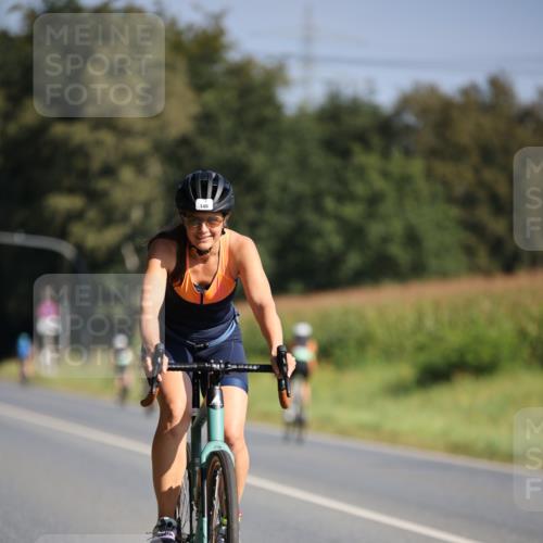 01.09.2024 - 17. Tribühne Triathlon H.Heesch http://msf.ph/oto/6939723 01.09.2024 10:32:52 Radfahren 149, 206, 209, 233, 252, 269, 280 meine-sportfotos.de