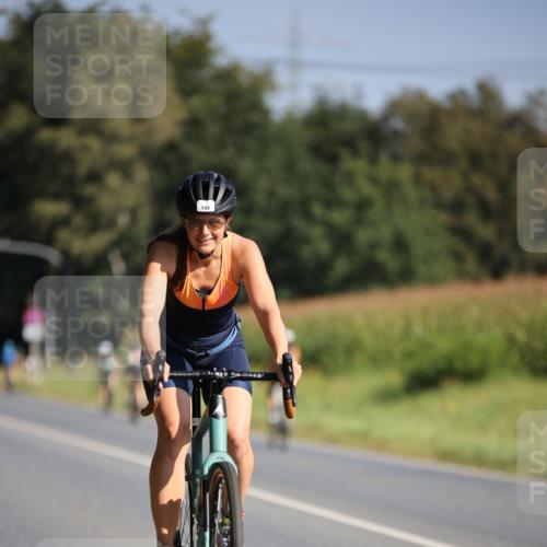 01.09.2024 - 17. Tribühne Triathlon H.Heesch http://msf.ph/oto/6939727 01.09.2024 10:32:52 Radfahren 149, 206, 209, 233, 252, 269, 280 meine-sportfotos.de
