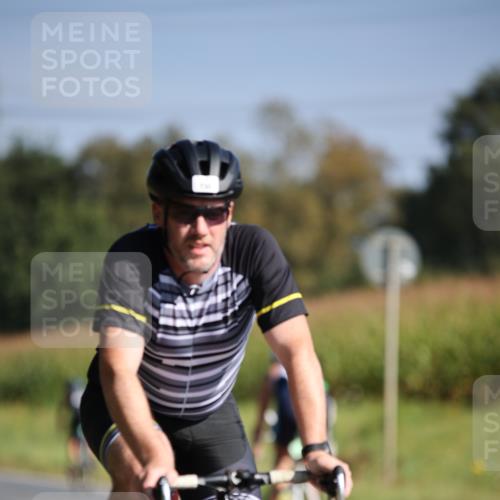 01.09.2024 - 17. Tribühne Triathlon H.Heesch http://msf.ph/oto/6939826 01.09.2024 10:33:44 Radfahren 189, 195, 197, 212, 226, 305, 730 meine-sportfotos.de