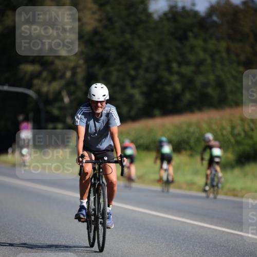 01.09.2024 - 17. Tribühne Triathlon H.Heesch http://msf.ph/oto/6939879 01.09.2024 10:34:16 Radfahren 141, 158, 192 meine-sportfotos.de