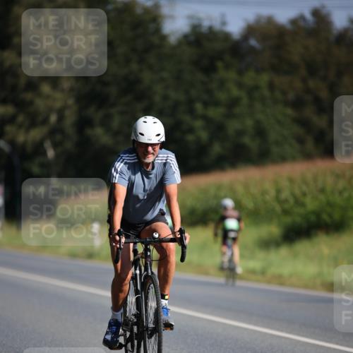 01.09.2024 - 17. Tribühne Triathlon H.Heesch http://msf.ph/oto/6939903 01.09.2024 10:34:17 Radfahren 137, 141, 158, 192 meine-sportfotos.de