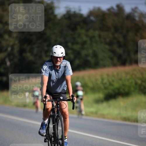 01.09.2024 - 17. Tribühne Triathlon H.Heesch http://msf.ph/oto/6939912 01.09.2024 10:34:17 Radfahren 137, 141, 158, 192 meine-sportfotos.de