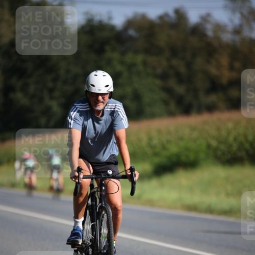 01.09.2024 - 17. Tribühne Triathlon H.Heesch http://msf.ph/oto/6939919 01.09.2024 10:34:17 Radfahren 137, 141, 158, 192 meine-sportfotos.de