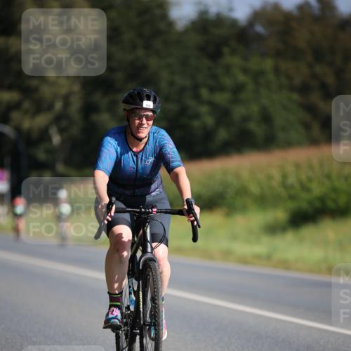 01.09.2024 - 17. Tribühne Triathlon H.Heesch http://msf.ph/oto/6939927 01.09.2024 10:34:21 Radfahren 137, 158, 192, 202 meine-sportfotos.de
