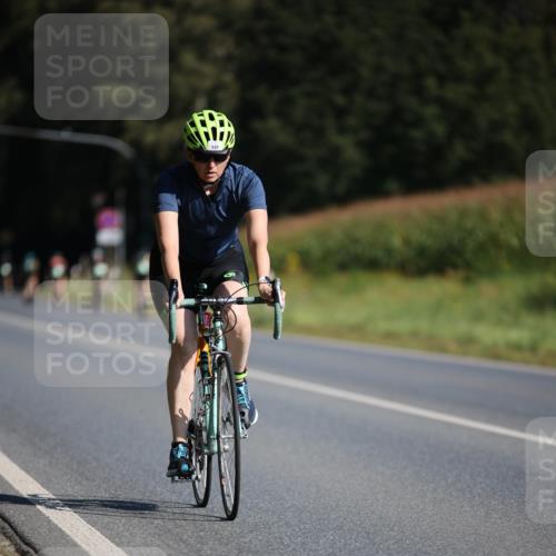 01.09.2024 - 17. Tribühne Triathlon H.Heesch http://msf.ph/oto/6939967 01.09.2024 10:34:26 Radfahren 137, 192, 202 meine-sportfotos.de