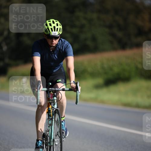 01.09.2024 - 17. Tribühne Triathlon H.Heesch http://msf.ph/oto/6940003 01.09.2024 10:34:27 Radfahren 137, 192, 202 meine-sportfotos.de