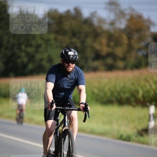 01.09.2024 - 17. Tribühne Triathlon H.Heesch http://msf.ph/oto/6940028 01.09.2024 10:34:48 Radfahren 241, 282, 1064 meine-sportfotos.de